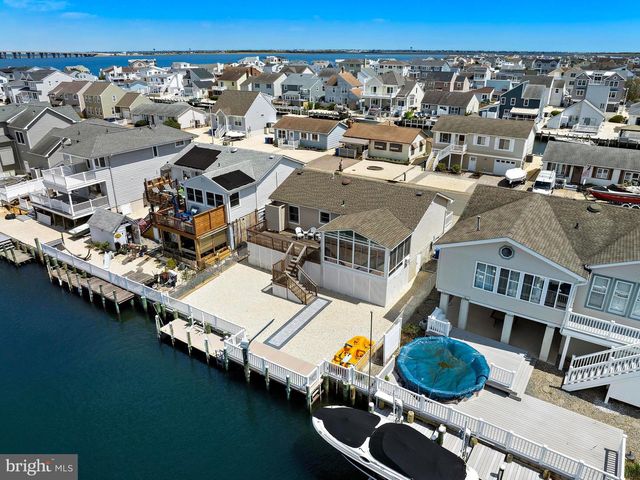20 GEORGE DRIVE, Manahawkin, NJ 08050