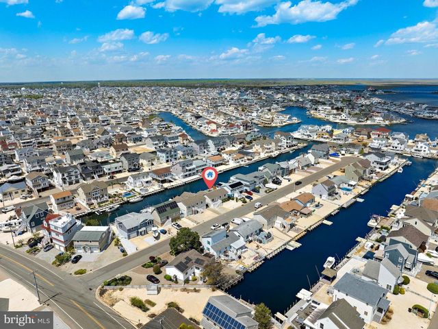 20 GEORGE DRIVE, Manahawkin, NJ 08050