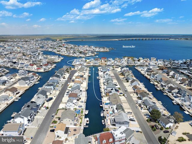 20 GEORGE DRIVE, Manahawkin, NJ 08050