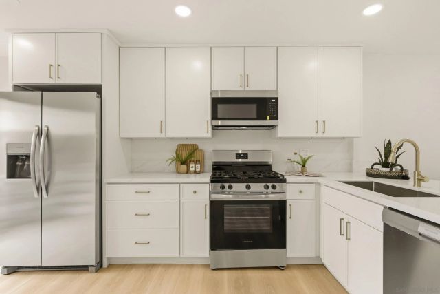 415 Woodlawn Ave D, Chula Vista, CA 91910