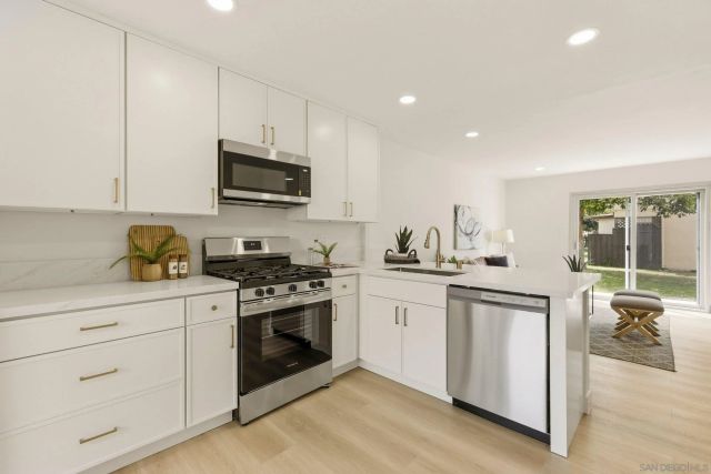 415 Woodlawn Ave D, Chula Vista, CA 91910