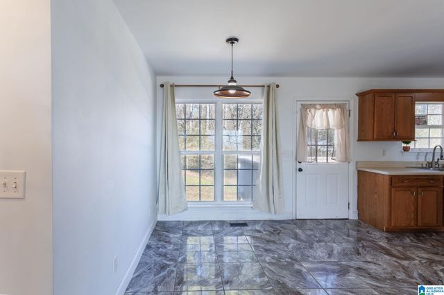 11 WET CAT ROAD, Hayden, AL 35079