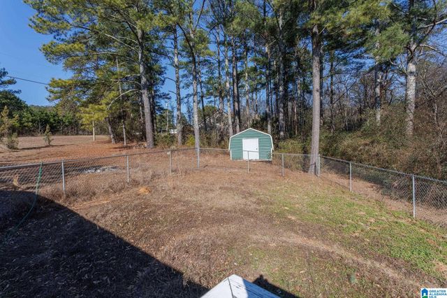 11 WET CAT ROAD, Hayden, AL 35079