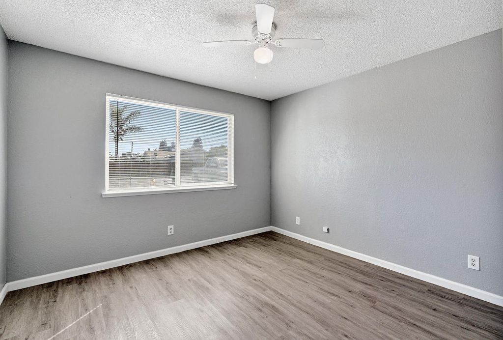 Image 20 of property listing at 3231 Mulberry Street, Selma, CA 93662