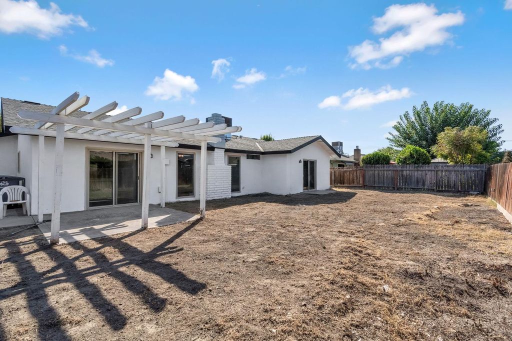 Image 29 of property listing at 3231 Mulberry Street, Selma, CA 93662
