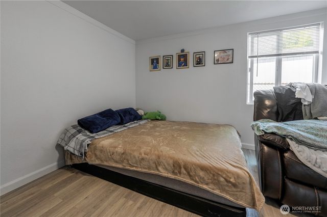 29401 Military Road S #33, Federal Way, WA 98003