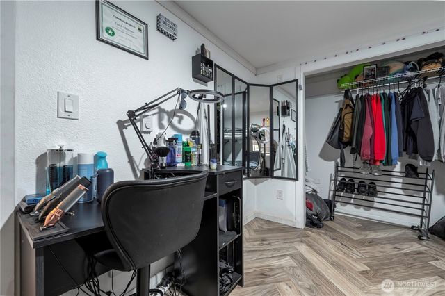 29401 Military Road S #33, Federal Way, WA 98003