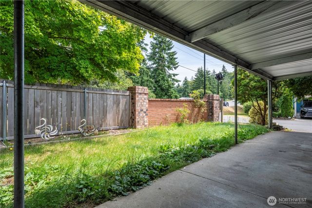 29401 Military Road S #33, Federal Way, WA 98003