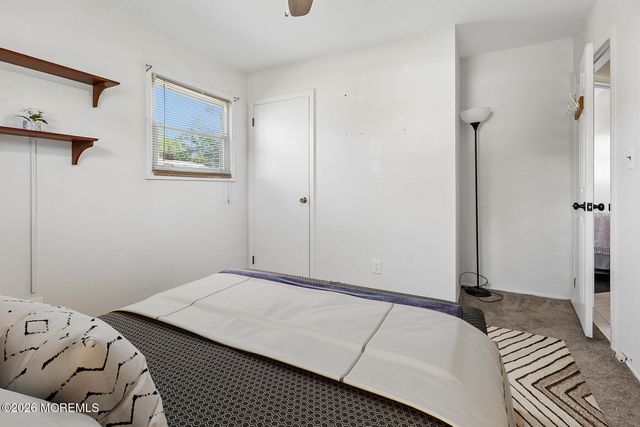 5 Lake Drive, Howell, NJ 07731