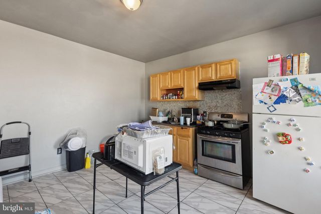 836 HADDON AVE, Camden, NJ 08103