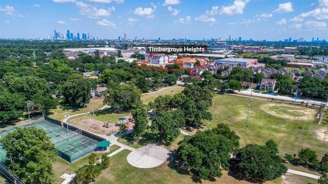 1027 Golden Nectar Lane, Houston, TX 77008