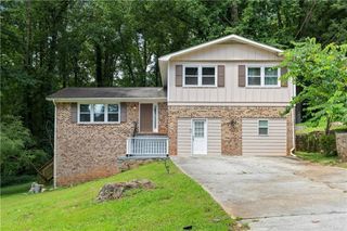 811 Corundum Court, Stone Mountain, GA 30083
