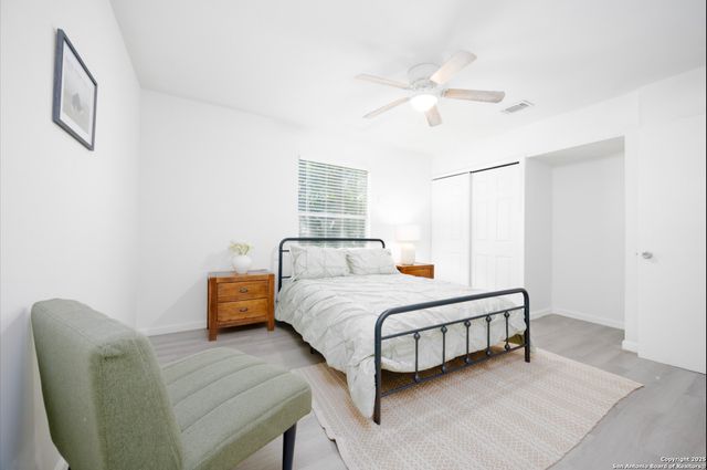 103 ebbtide, San Antonio, TX 78227