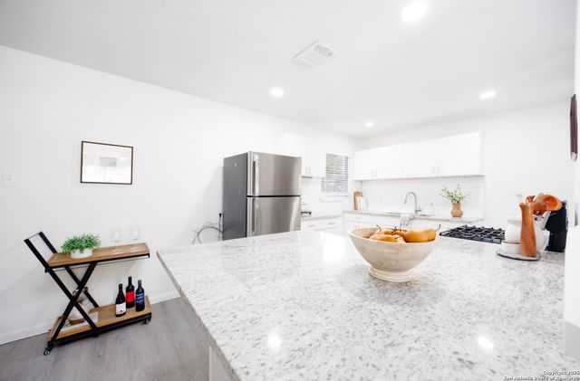 103 ebbtide, San Antonio, TX 78227