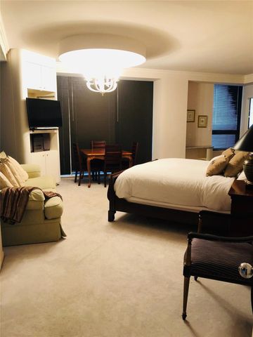 5110 San Felipe Street 273, Houston, TX 77056