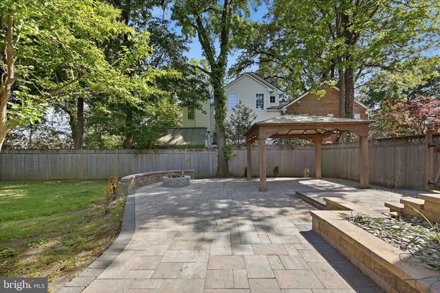 6413 15TH ST, Alexandria, VA 22307
