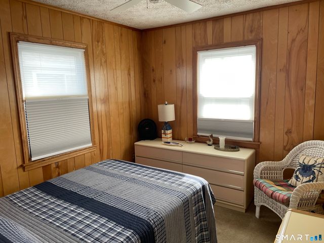 65 Old Colony Road, Old Lyme, CT 06371