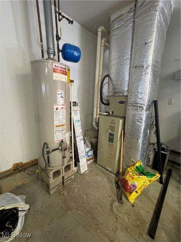 103 W 9th Street, Williamstown, WV 26187