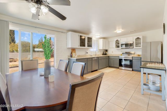 7231 E Pomegranate Street, Tucson, AZ 85730