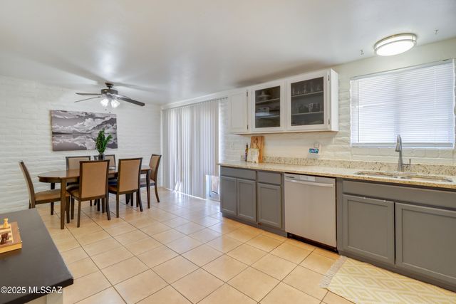 7231 E Pomegranate Street, Tucson, AZ 85730