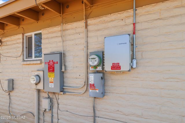 7231 E Pomegranate Street, Tucson, AZ 85730