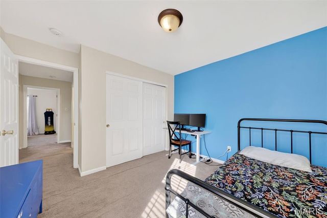 390 Montclair Tower Drive, St Charles, MO 63303