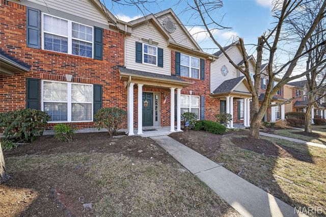 390 Montclair Tower Drive, St Charles, MO 63303
