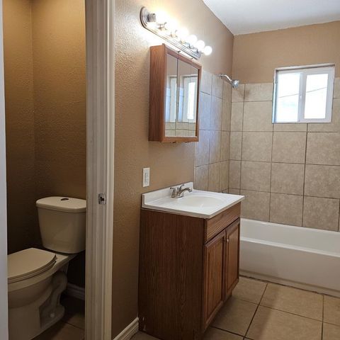 801 W Golf Course Rd, Midland, TX 79701