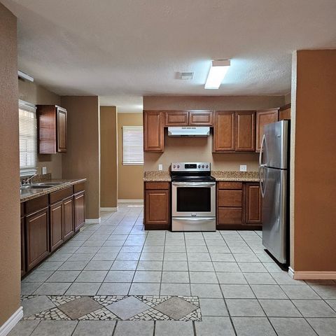 801 W Golf Course Rd, Midland, TX 79701