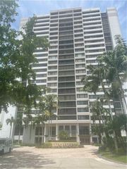 5601 Turtle Bay DR 1203, Naples, FL 34108
