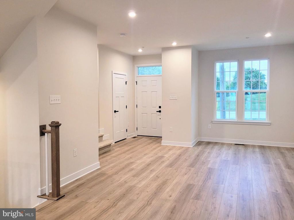 205 RIVER BIRCH WY, Exton, PA 19341 — photo 2