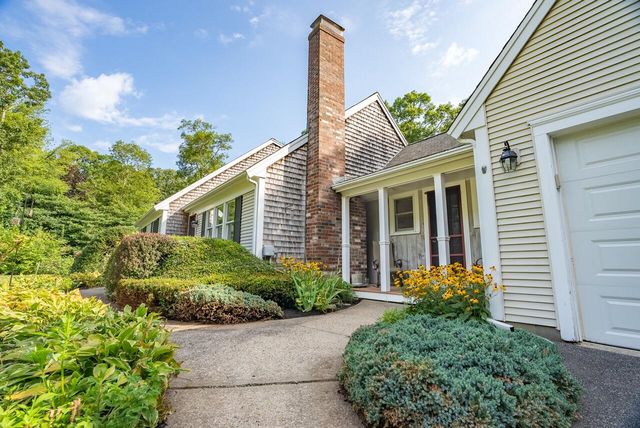 54 Cranberry Ridge Road, Marstons Mills, MA 02648