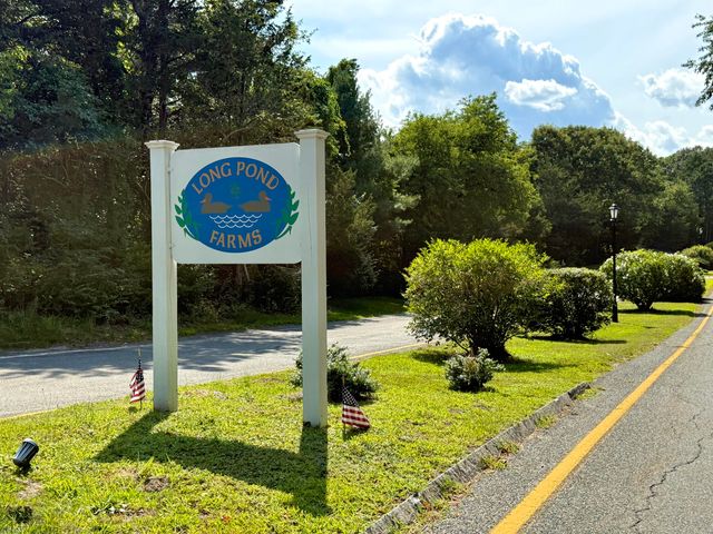54 Cranberry Ridge Road, Marstons Mills, MA 02648