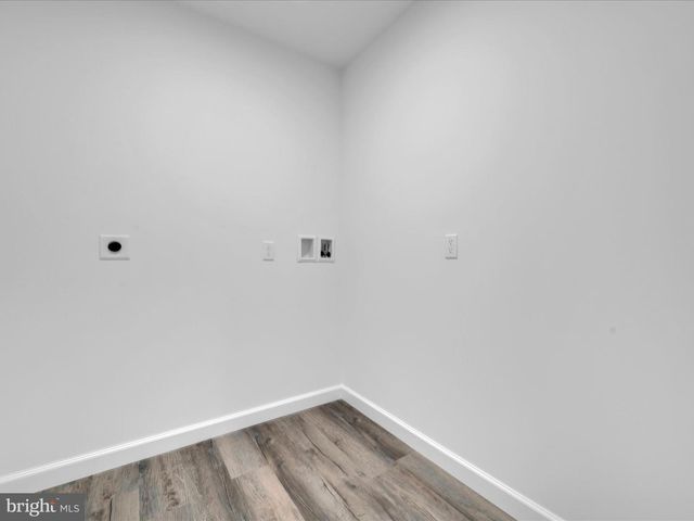 1799 CRAZY HORSE DR, Auburn, PA 17922