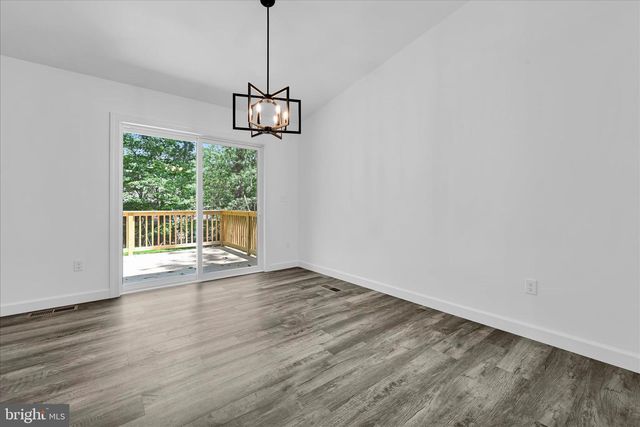 1799 CRAZY HORSE DR, Auburn, PA 17922