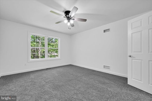 1799 CRAZY HORSE DR, Auburn, PA 17922