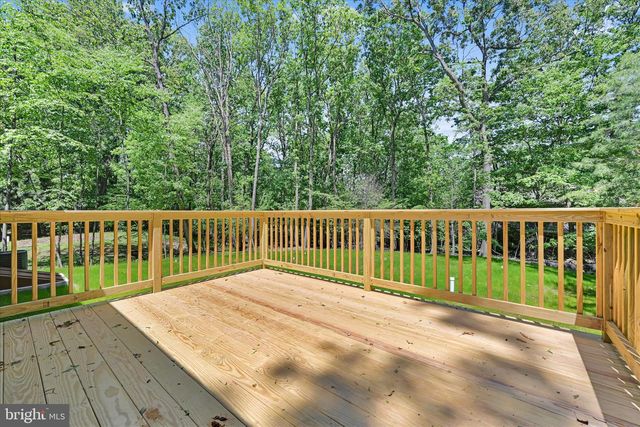 1799 CRAZY HORSE DR, Auburn, PA 17922