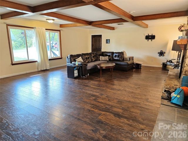 5136 Sherrill Drive, Granite Falls, NC 28630
