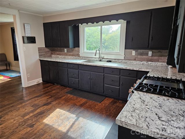 5136 Sherrill Drive, Granite Falls, NC 28630