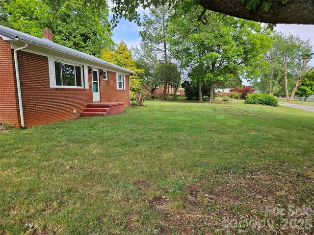 5136 Sherrill Drive, Granite Falls, NC 28630