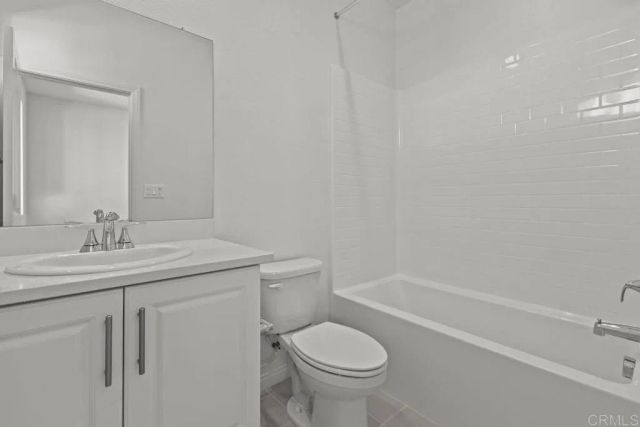 545 Sandstone Court, El Cajon, CA 92020