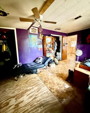 794 The Ole Barney Road, Livingston, TX 77351