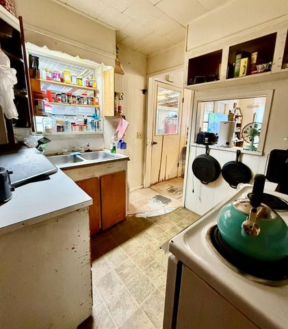 794 The Ole Barney Road, Livingston, TX 77351