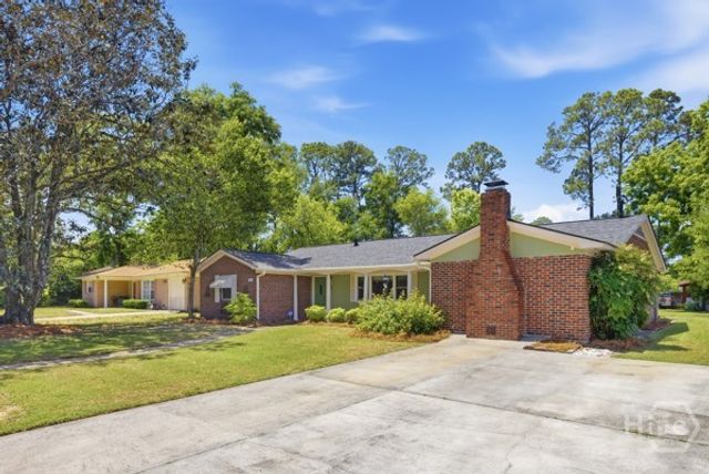 11 Keystone Drive, Savannah, GA 31406