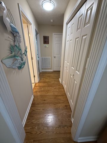 645 Weathervane Dr, Gallatin, TN 37066