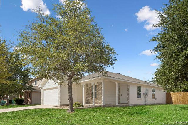 9823 Autumn Pl, Converse, TX 78109