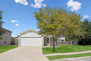 9823 Autumn Pl, Converse, TX 78109