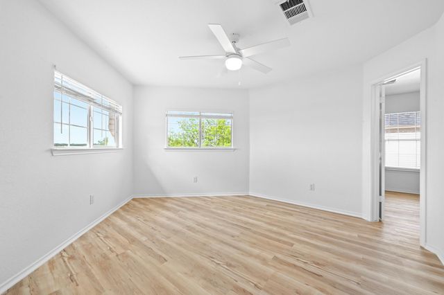 2412 Regal Park LN, Austin, TX 78748