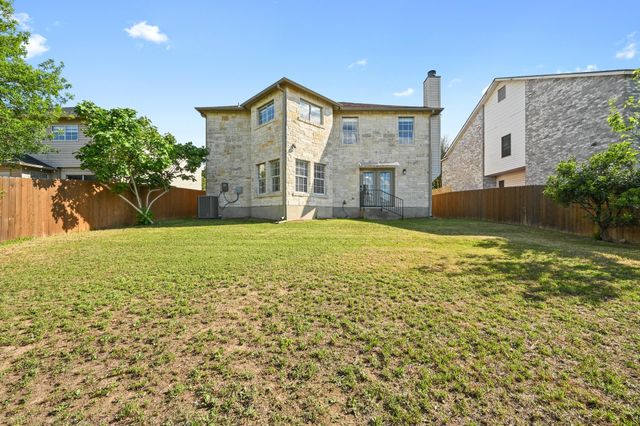 2412 Regal Park LN, Austin, TX 78748