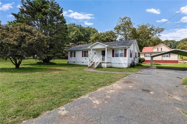 108 Lillie Lane, Maysville, GA 30558